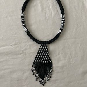 DISNEY ANIMAL KINGDOM HANDMADE AFRICAN BEADED NECKLACE SOUVENIR